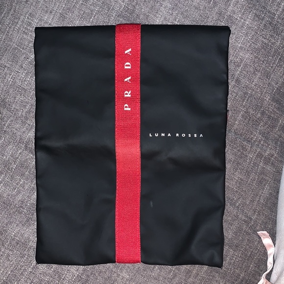 Prada “ travel bag - Picture 2 of 6